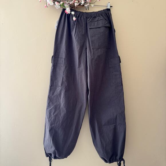RSQ Womens Low Rise Parachute Cargo Pants Gray Size M - Picture 7 of 12